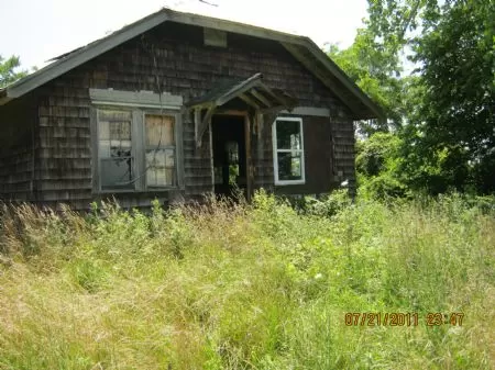 6 Acres with Old House